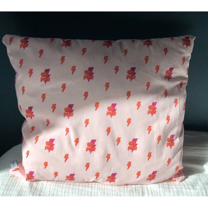 Coussin coton bio fluo Girl Power !